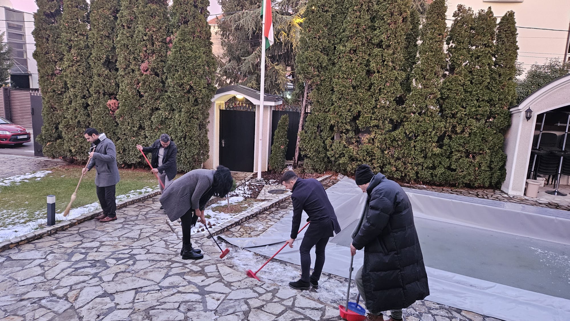 Embassy of India in Belgrade has started a cleanness drive at Embassy premises and surroundings in observance of Swachhata Pakhwada - 16 January 2024.

